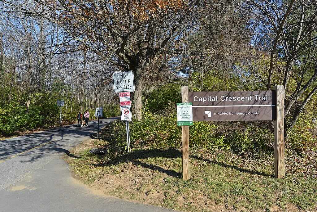 Capital Crescent Trail sign at Little Falls Pkwy, Bethesda, MD