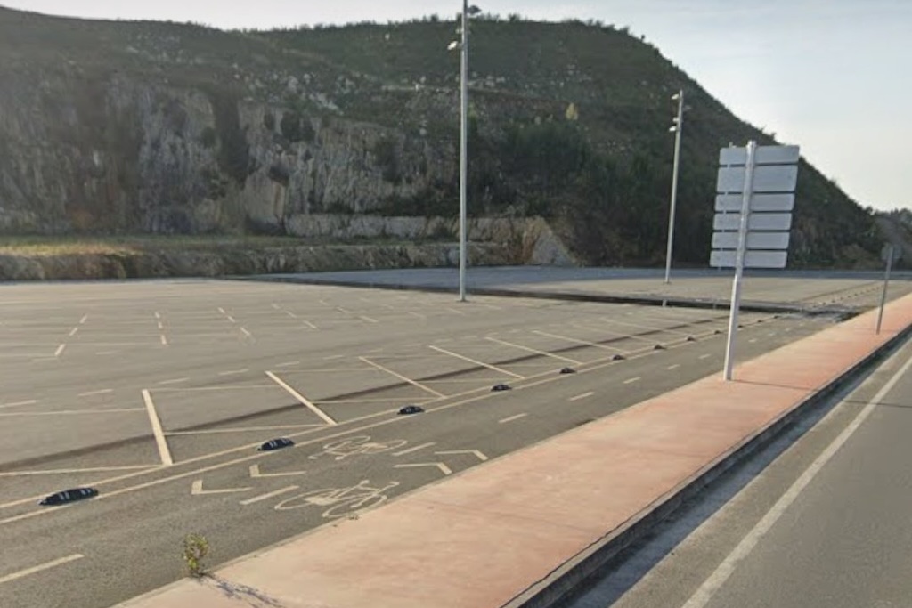 Worst bike lanes in Galicia, Spain