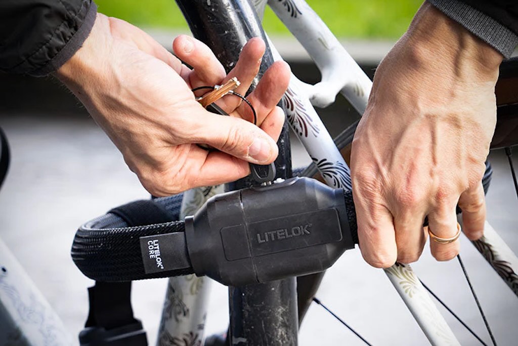 Litelok core bicycle lock, fall gear