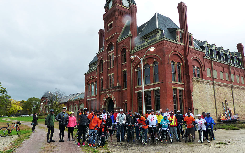 Slow Roll Chicago - Pullman Greater Roseland Neighborhoods